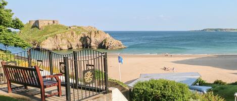 Cottage | Property grounds