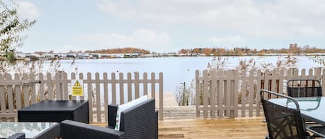 Cottage | Balcony