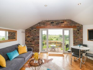 Casa de campo | Sala de estar | Televisión