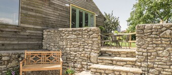 Boundary Barn
