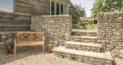 Boundary Barn