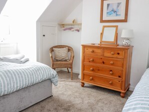 Chaumière | 2 chambres, décor unique, ameublement unique, accès au Wi-Fi (inclus)