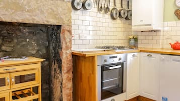 Cottage | Interior