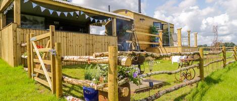 村舍 | 住宿正面