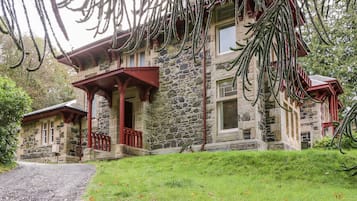 Cottage | Exterior
