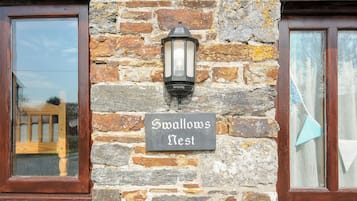 Cottage | Exterior detail