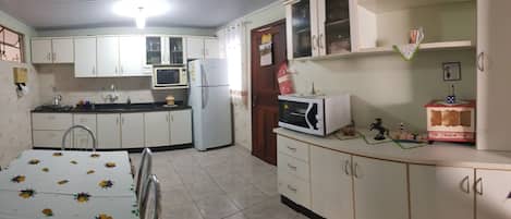 Fridge, microwave, stovetop, electric kettle