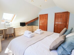 1 bedroom, individually decorated, individually furnished, free WiFi - Lakeside Cottage (Windermere)