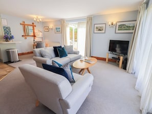Cottage | Living area - Lakeside Cottage (Windermere)