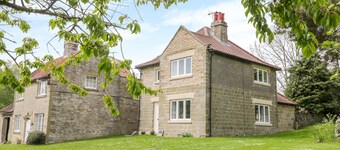 Manor Cottage