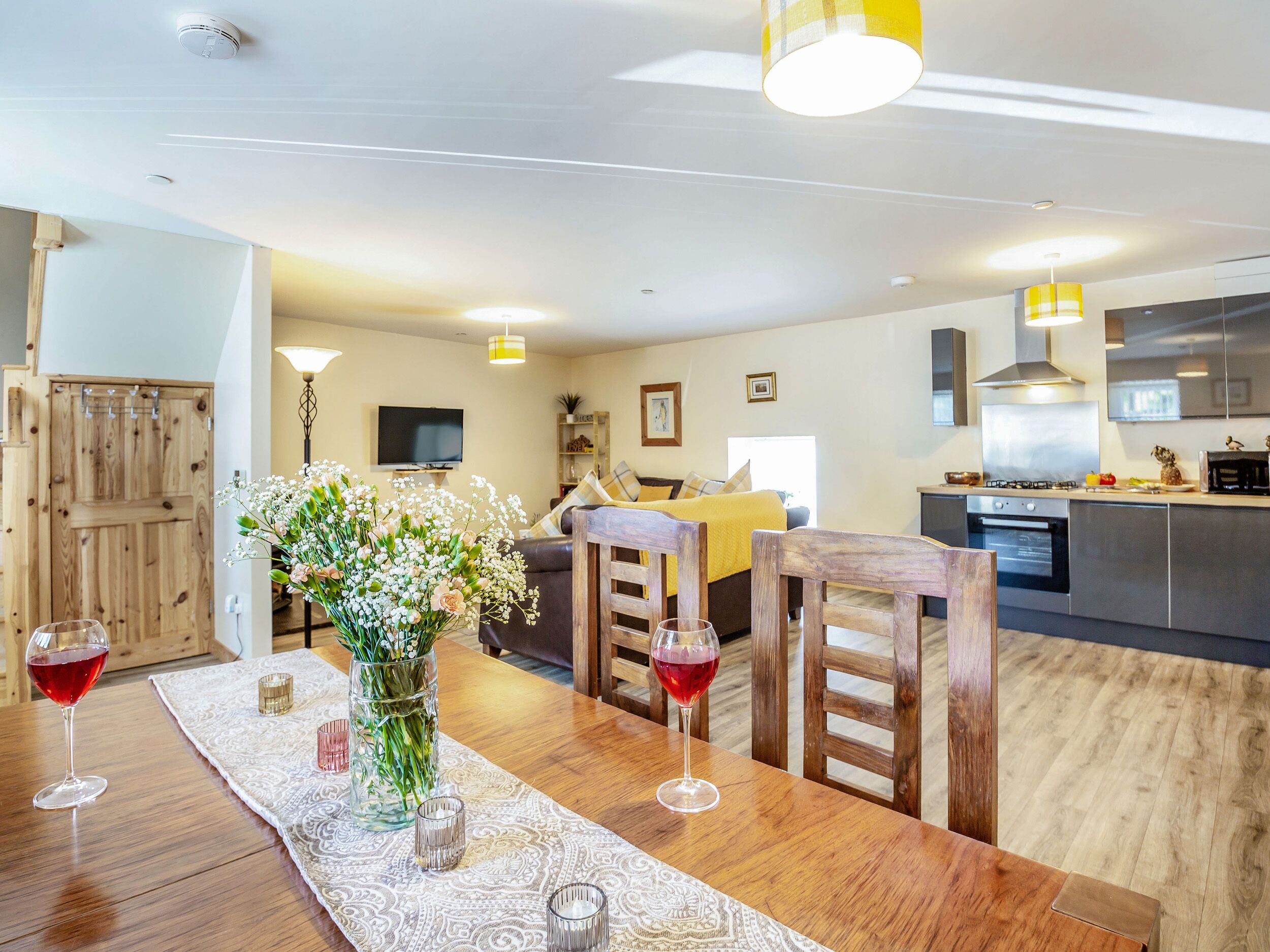 Casa de campo | Cozinha privada | Geladeira, micro-ondas, cooktop, lava-louças