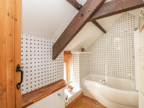 Cottage | Bathroom | Shower - Primose Cottage (Milford Haven)