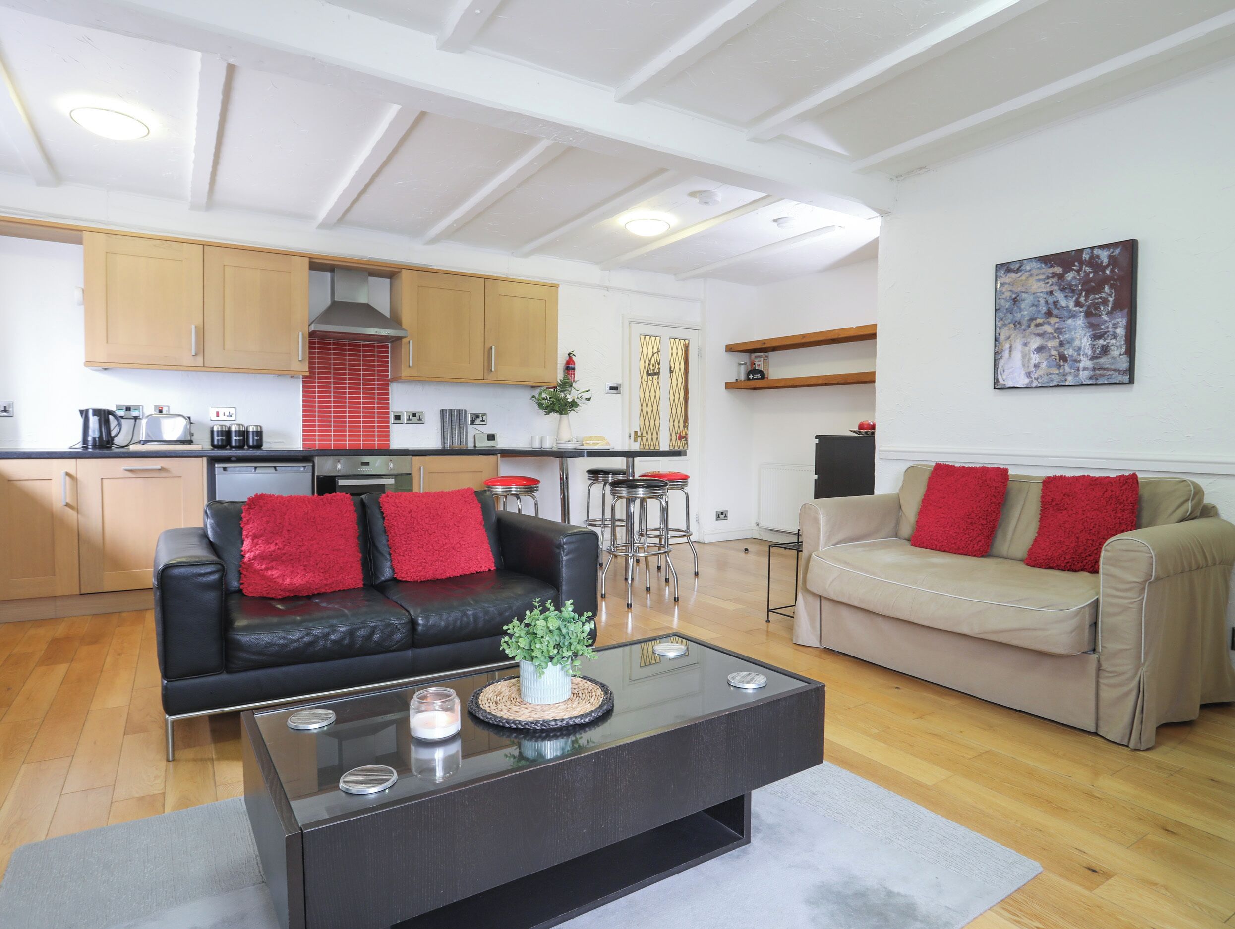 Cottage | Living area