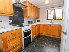 平房 | 私人廚房 | 微波爐、爐具、洗碗機、電熱水壺