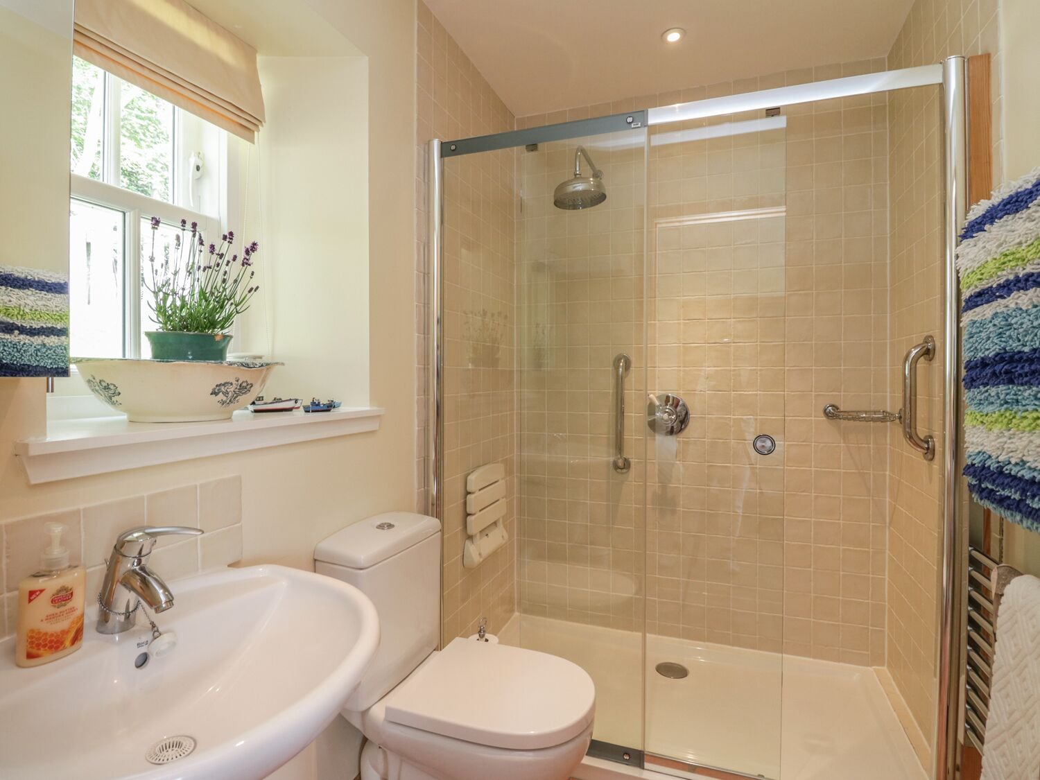 Casa rural | Bany | Dutxa 