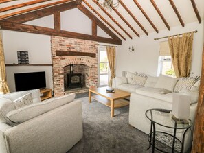 Cottage | Interior - The Barn at Orchard Farm (York)