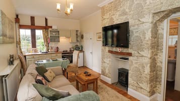 Cottage | Living area
