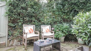 Cottage | Terrace/patio
