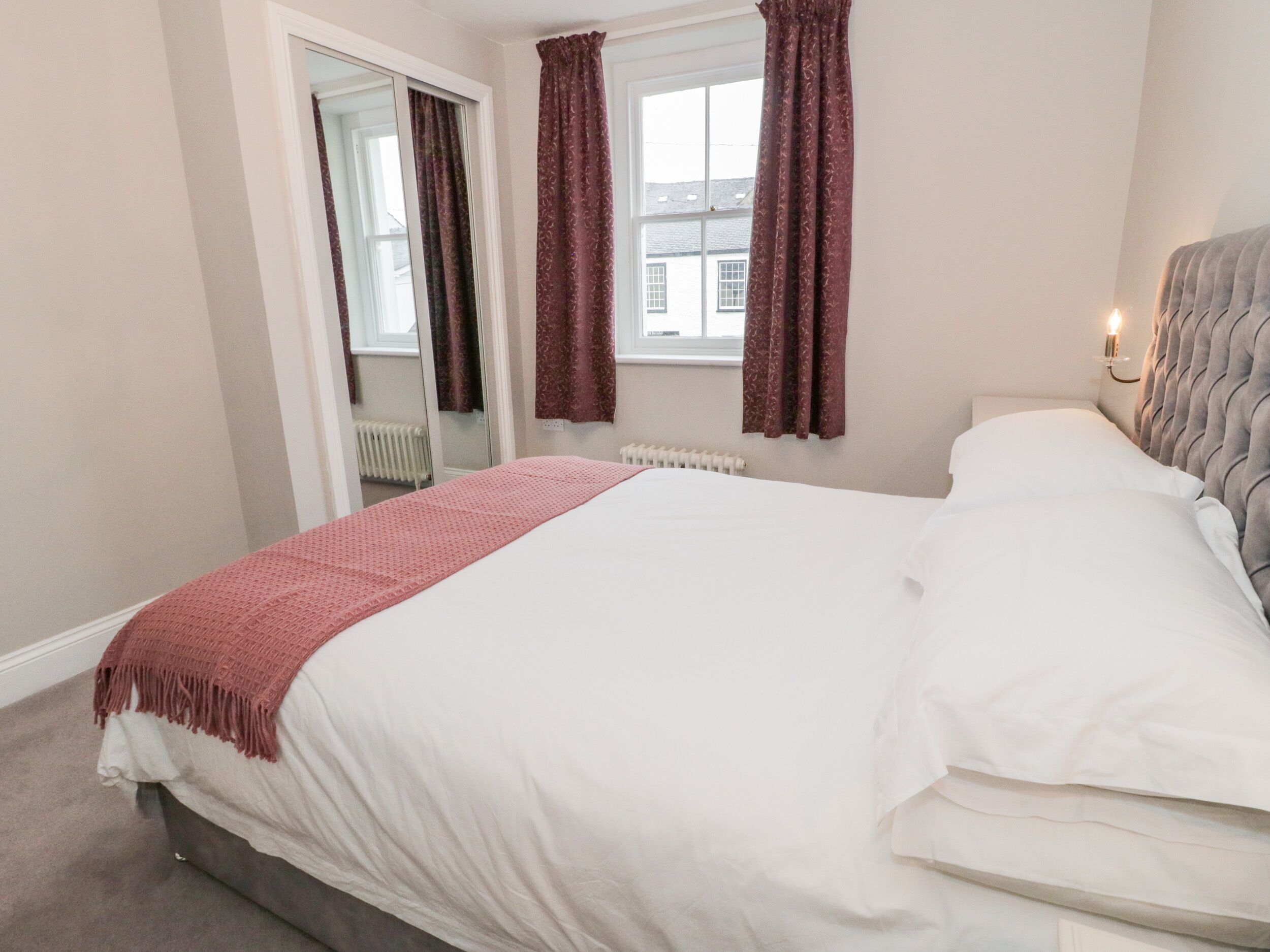 Casa de campo | 4 quartos, individualmente decorados, individualmente mobiliados