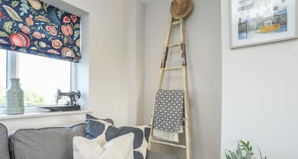 Southcott Apartment