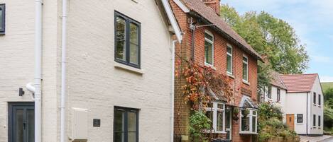 Cottage | Front of property