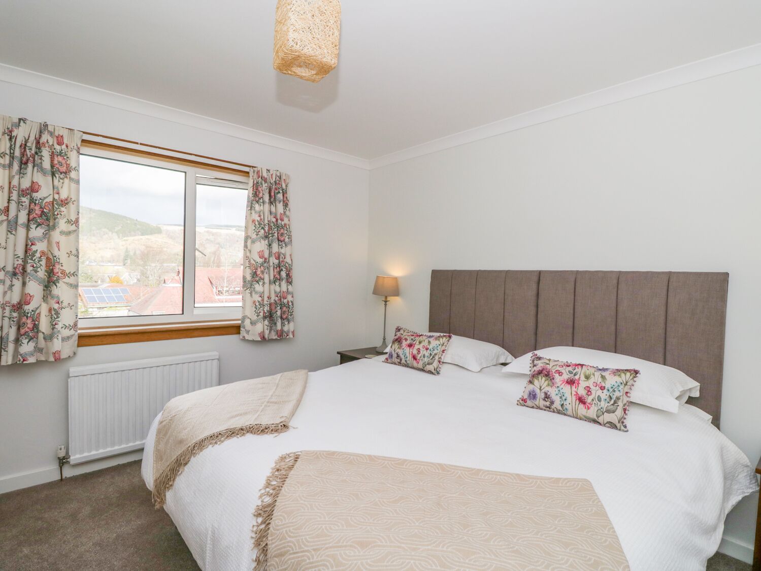 Cottage | 4 phòng ngủ, trang trí khác biệt 