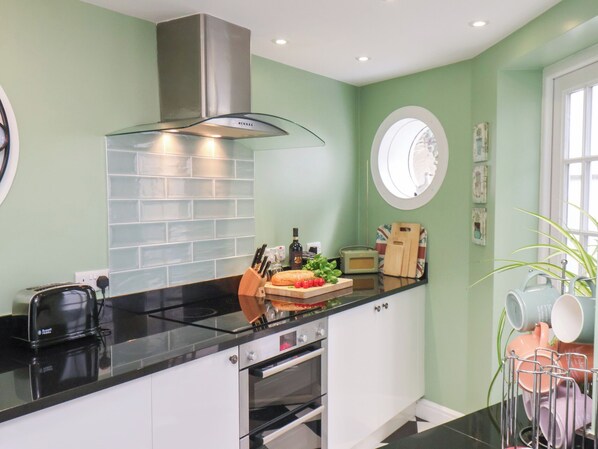 Interior - 20A St Hilda's (Whitby)