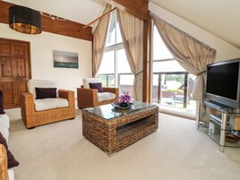 คอทเทจ | ภายใน