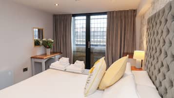 2 bedrooms, individually decorated, individually furnished, free WiFi