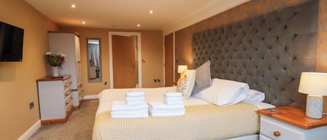 2 chambres, décoration personnalisée, ameublement personnalisé