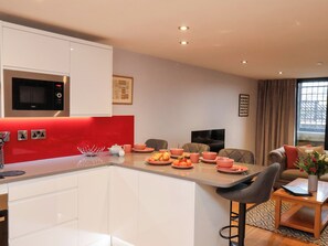 Dining - Olton Hall @ Engine Shed (Whitby)