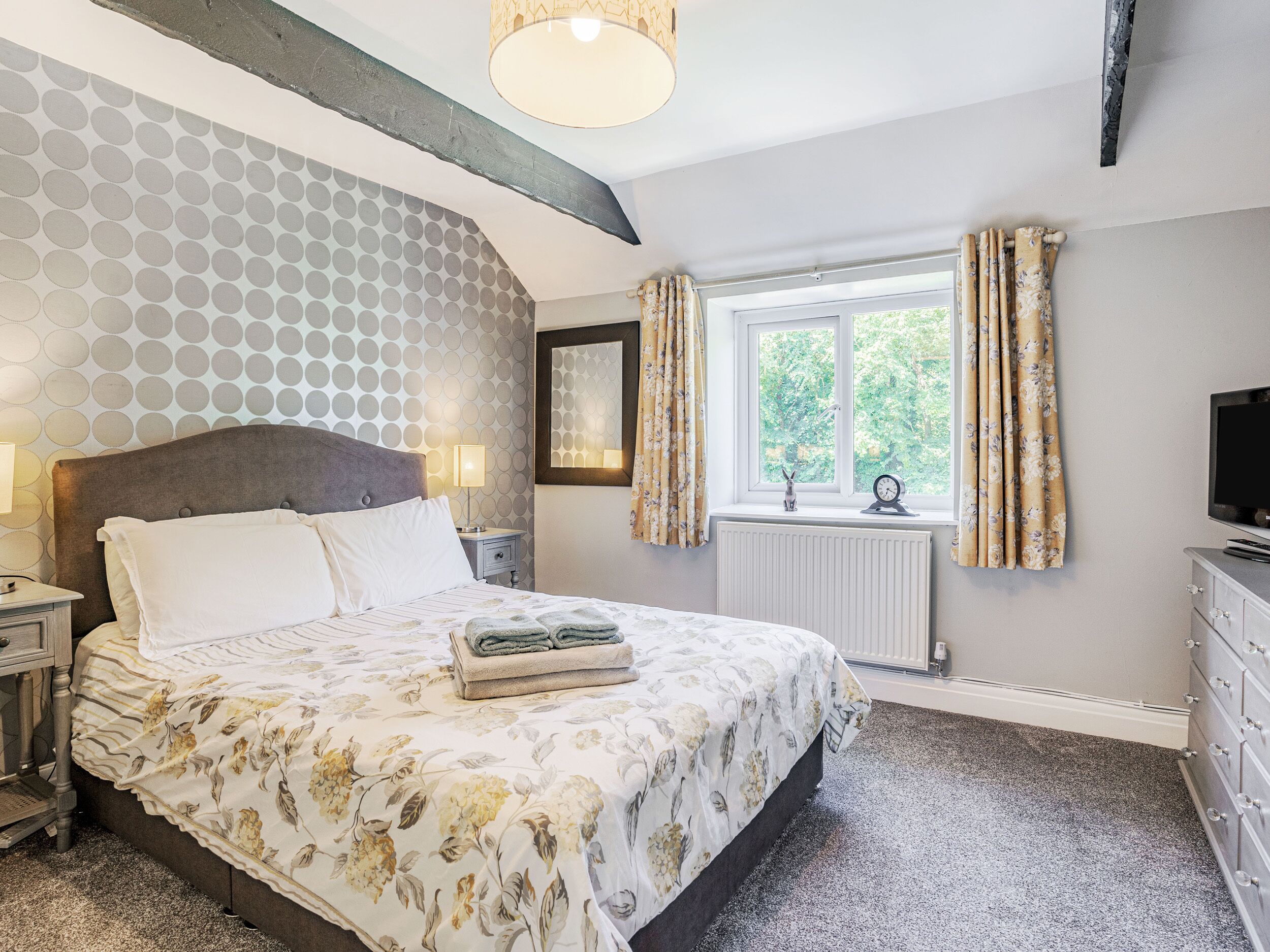 Cottage | 3 bedrooms, individually decorated, individually furnished, free WiFi