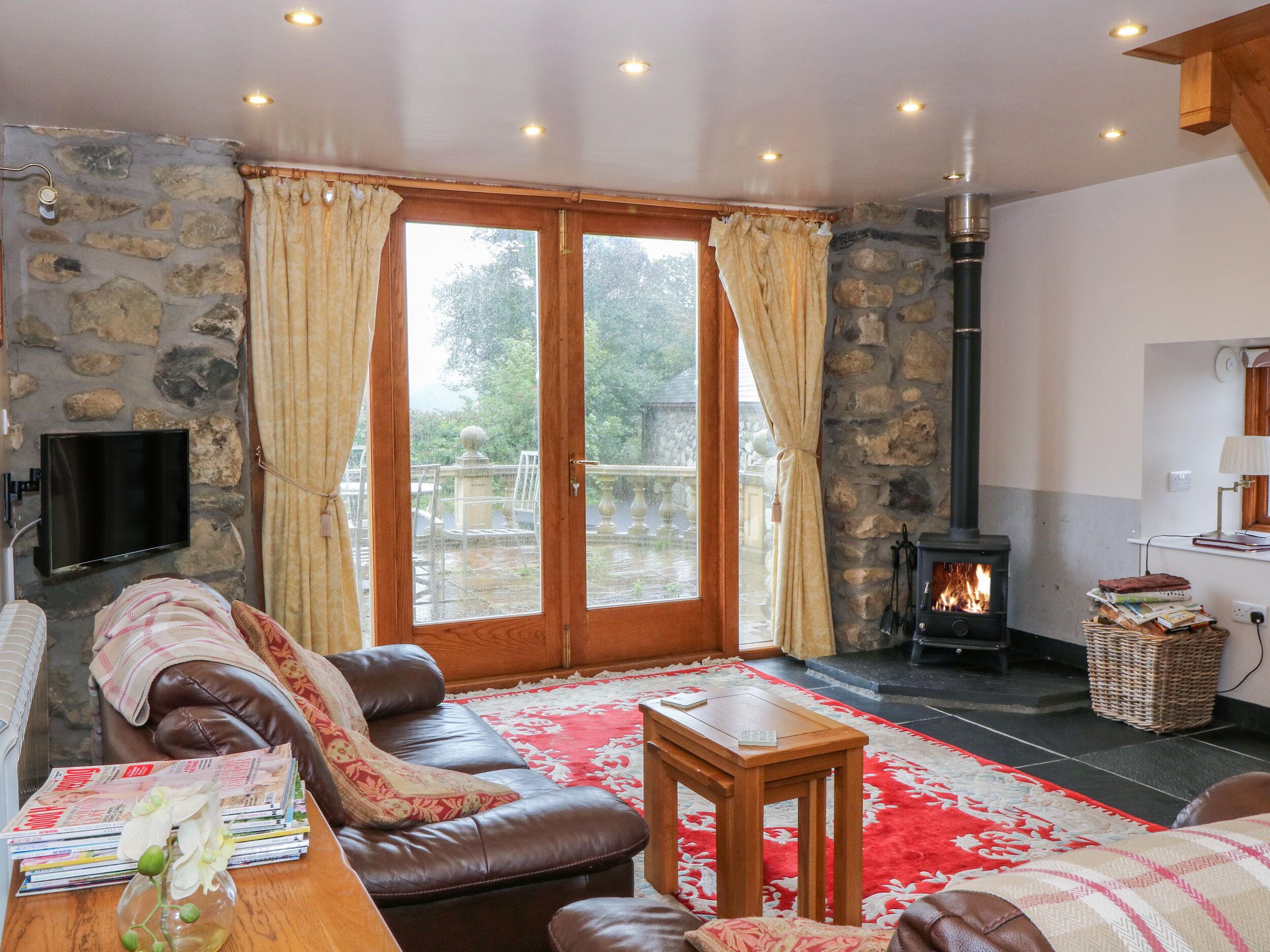 平房 | 客廳 | 電視