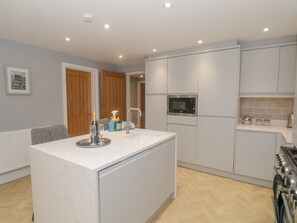 Electric kettle, toaster, high chair, cookware/dishes/utensils