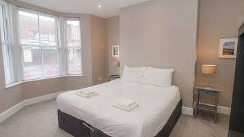 7 bedrooms, individually decorated, individually furnished, free WiFi