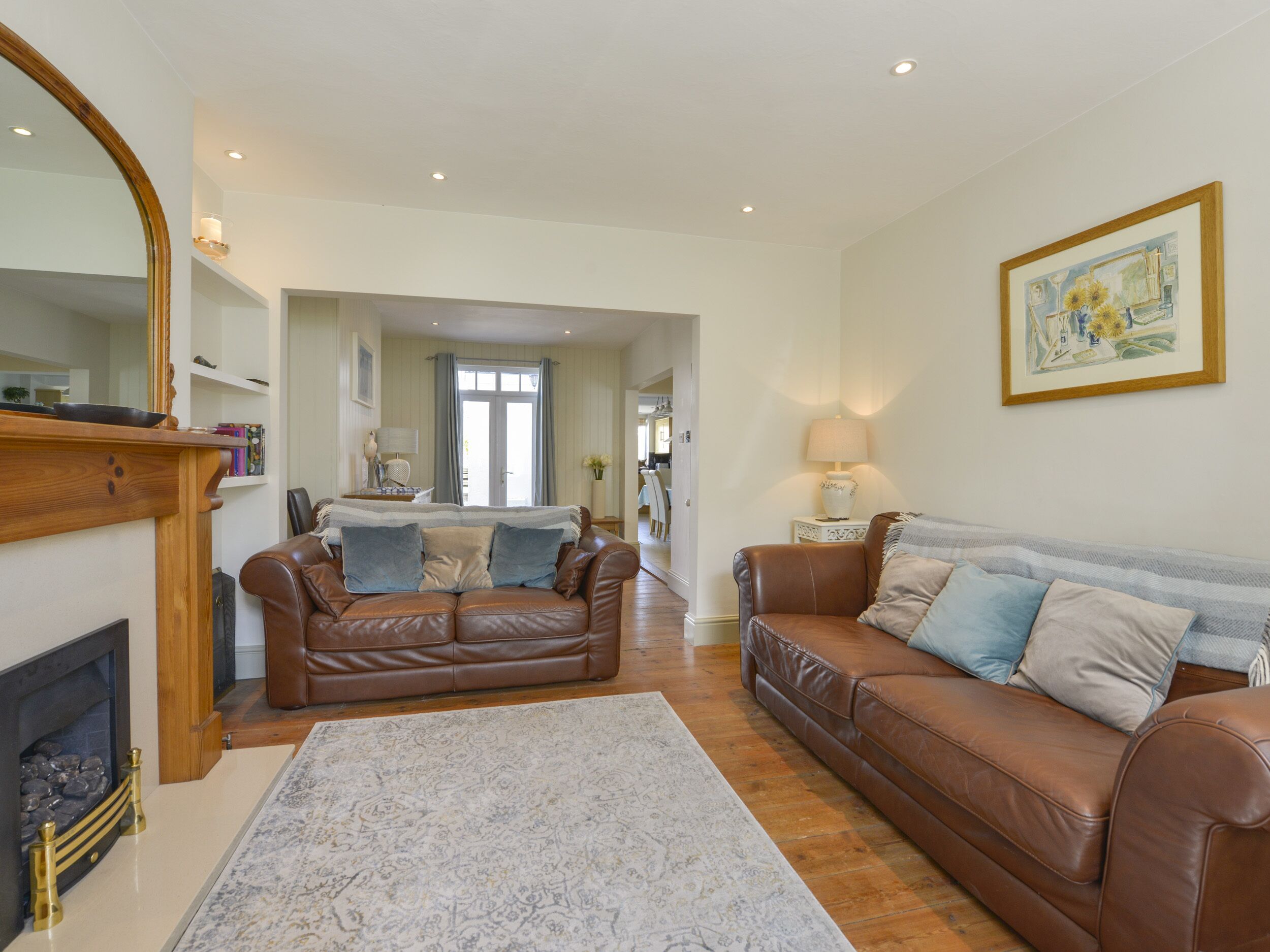 Cottage | Interior