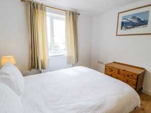 Cottage | 3 bedrooms, individually decorated, individually furnished - Pen Y Braich Uchaf (Garndolbenmaen)