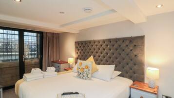 1 bedroom, individually decorated, individually furnished, free WiFi