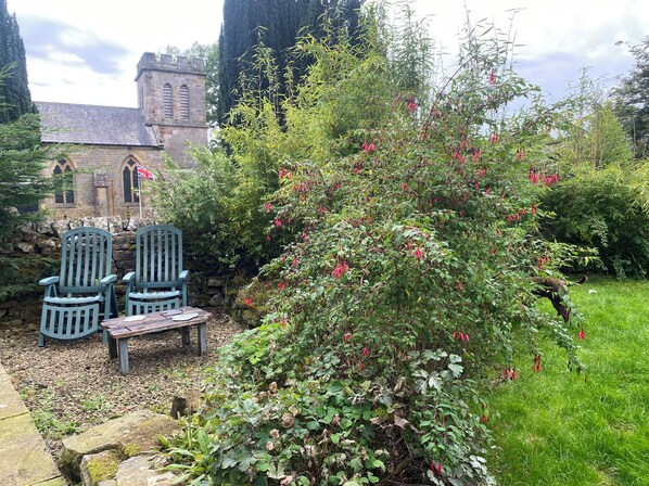 Cottage | Property grounds