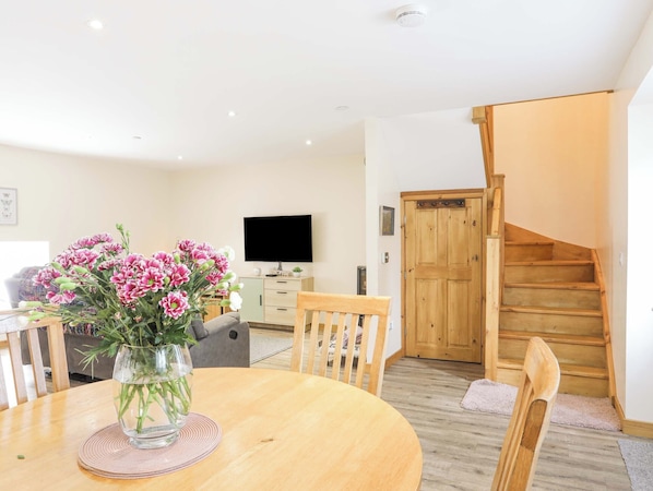 Cottage | Dining - Ffynnon Bach (Caernarfon)