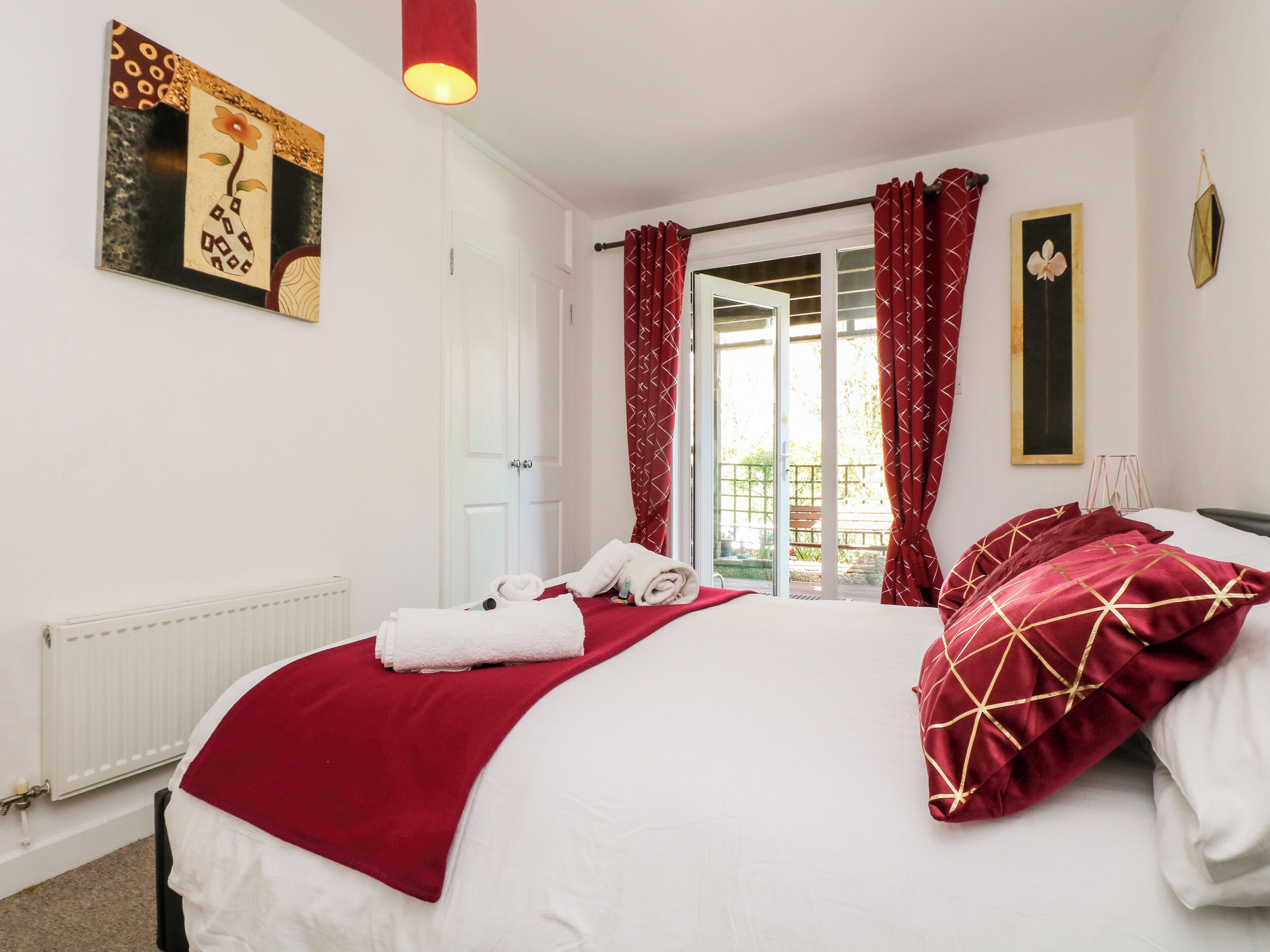 คอทเทจ | ภายใน