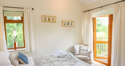 Woodstock Cottage