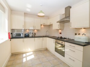 Cottage | Interior - Tirionfa (Llangefni)