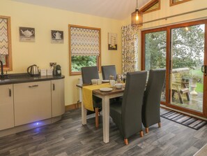 Cottage | Private kitchen - Nicky Nook Lodge (Preston)
