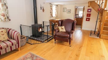 Cottage | Interior