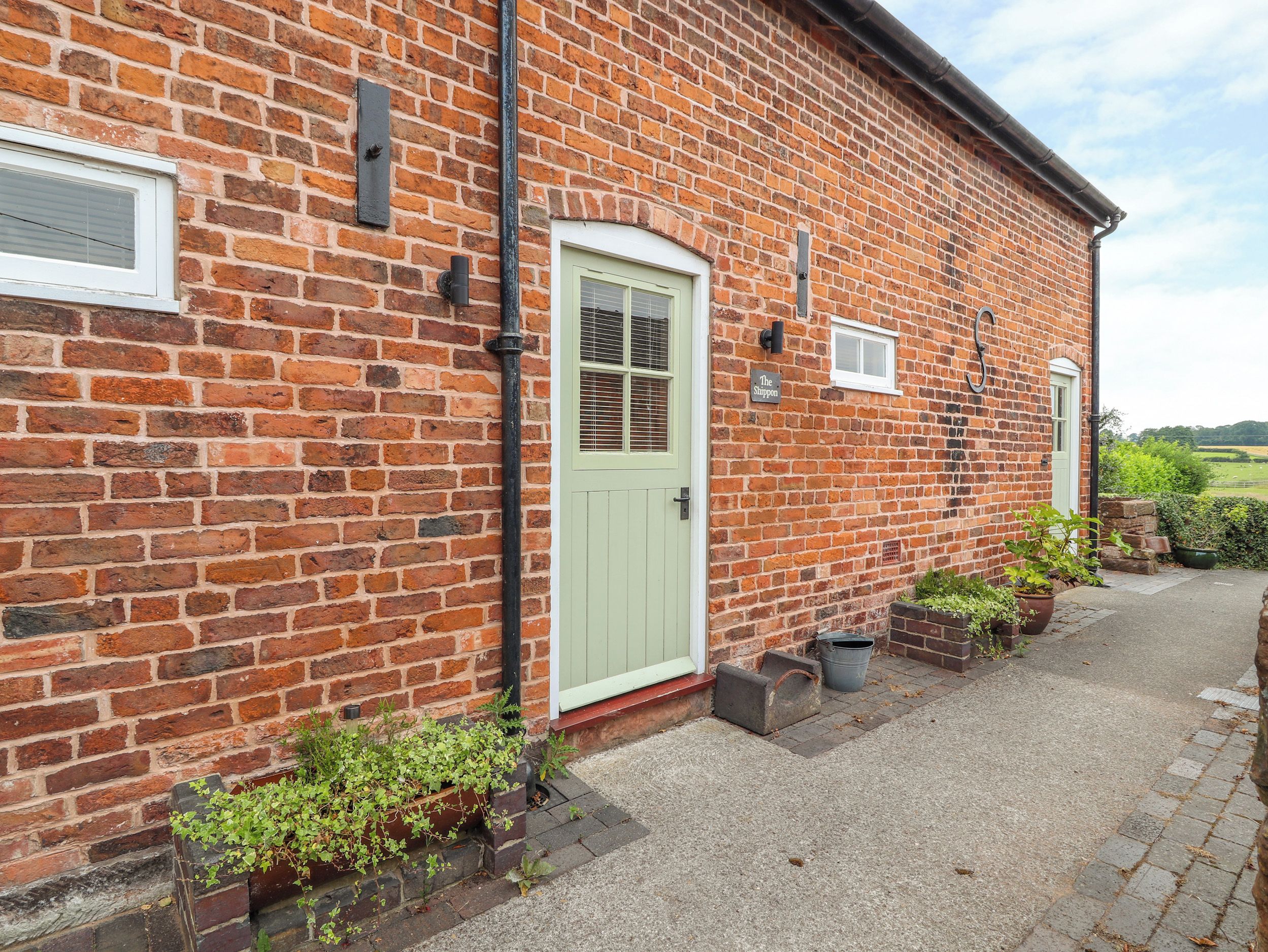 Cottage | Front of property