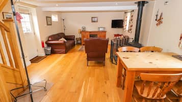 Cottage | Living room