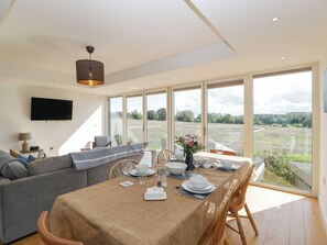 Cottage | Interior - The Dutch Barn (Leominster)