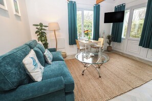 Cottage | Living area - Lighthouse (Penzance)