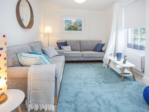 Cottage | Salle de séjour | Télévision